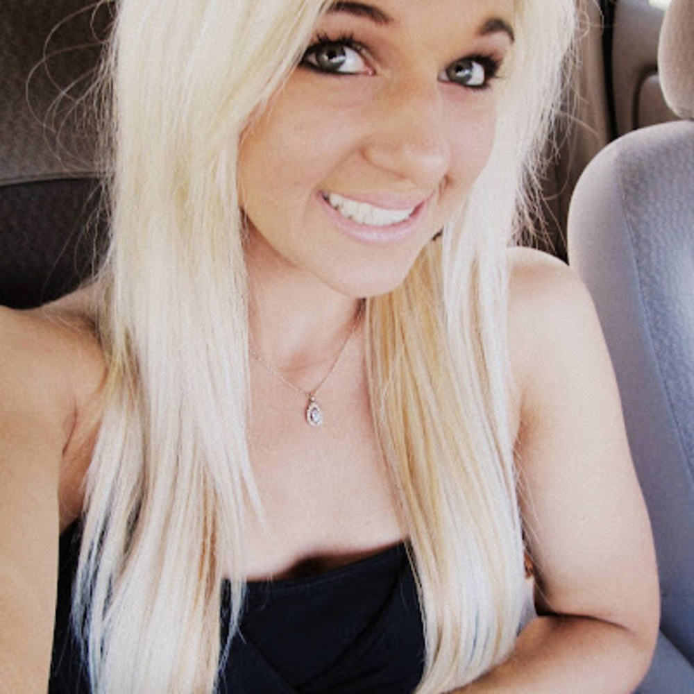 Meet your Posher, Ashley